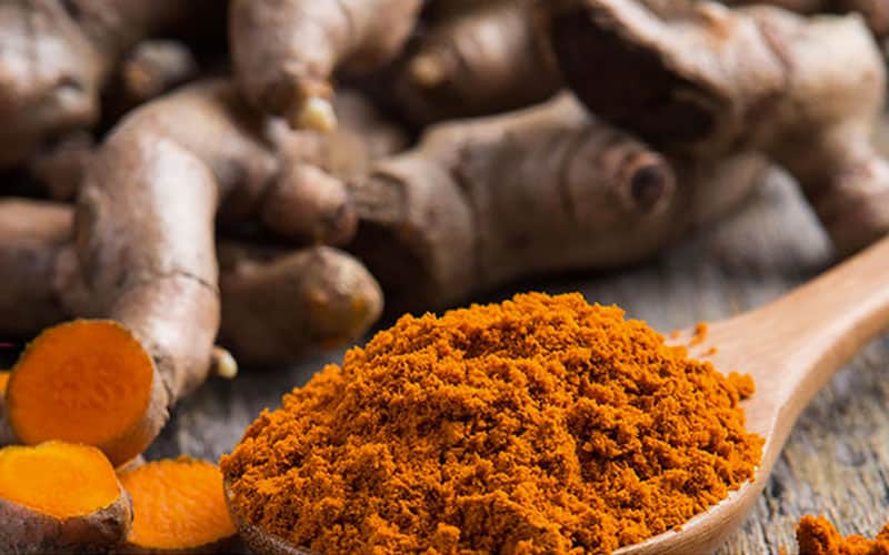 Raw turmeric